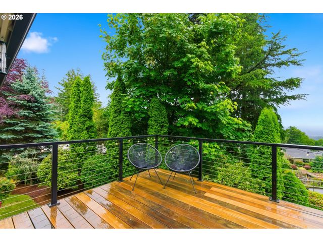 1234 Sw 57TH Ave, Portland, OR 97221