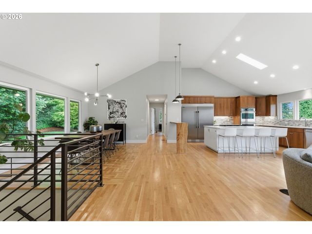 1234 Sw 57TH Ave, Portland, OR 97221