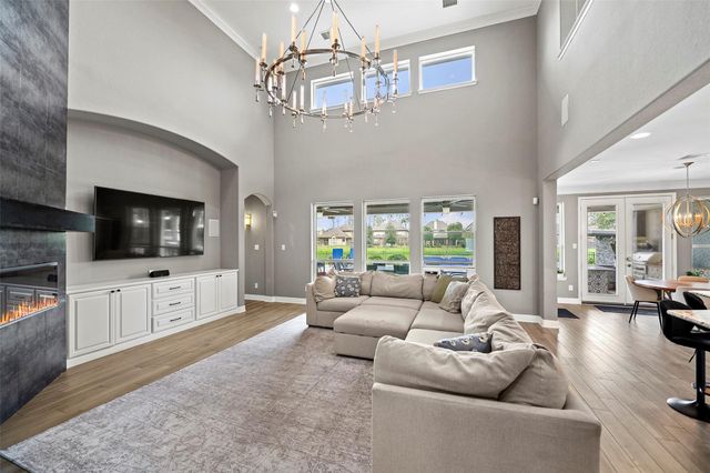 42 Shallowford Place, Tomball, TX 77375