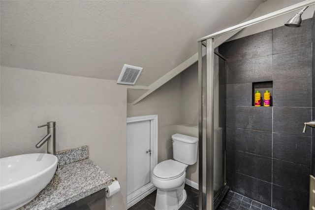 42 Shallowford Place, Tomball, TX 77375