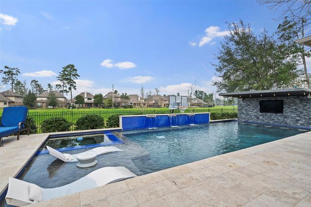 42 Shallowford Place, Tomball, TX 77375