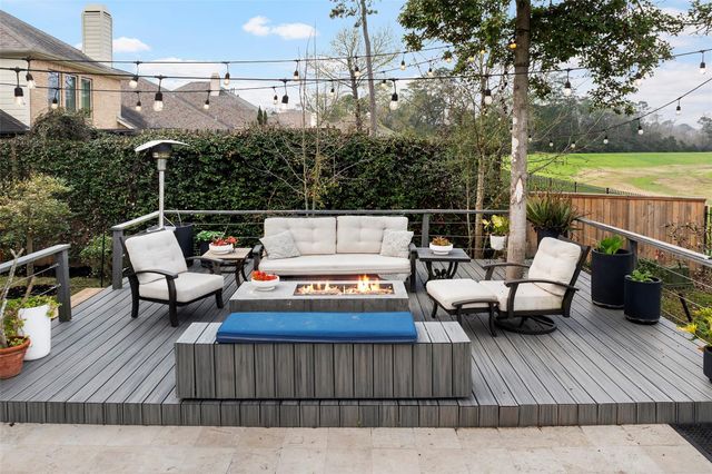 42 Shallowford Place, Tomball, TX 77375