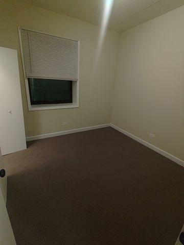 4752 S Wabash Avenue 102, Chicago, IL 60615