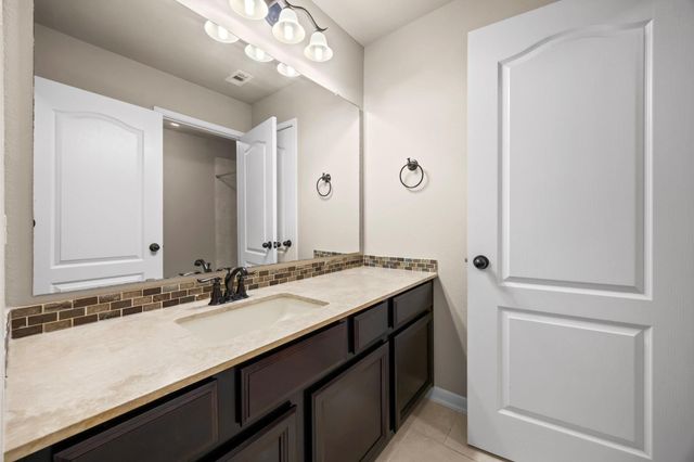 13403 Sunset Bay Lane, Pearland, TX 77584