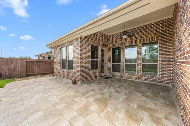 13403 Sunset Bay Lane, Pearland, TX 77584