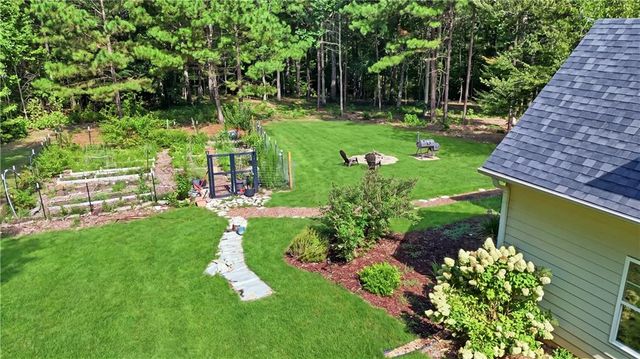 48 Cureton Lane, Moreland, GA 30259