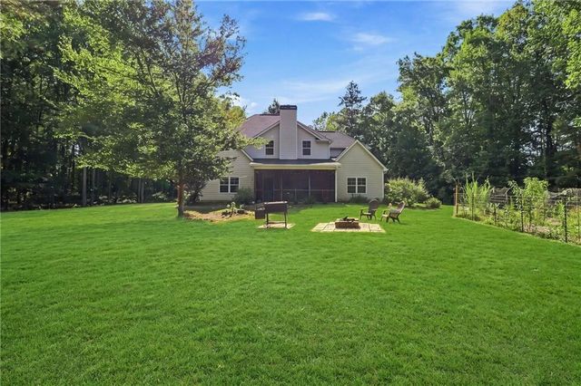 48 Cureton Lane, Moreland, GA 30259