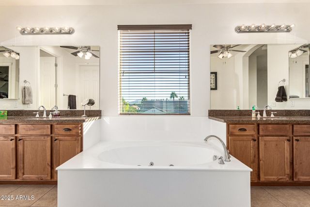 3135 E ATHENA Court, Gilbert, AZ 85297
