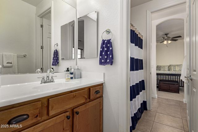 3135 E ATHENA Court, Gilbert, AZ 85297