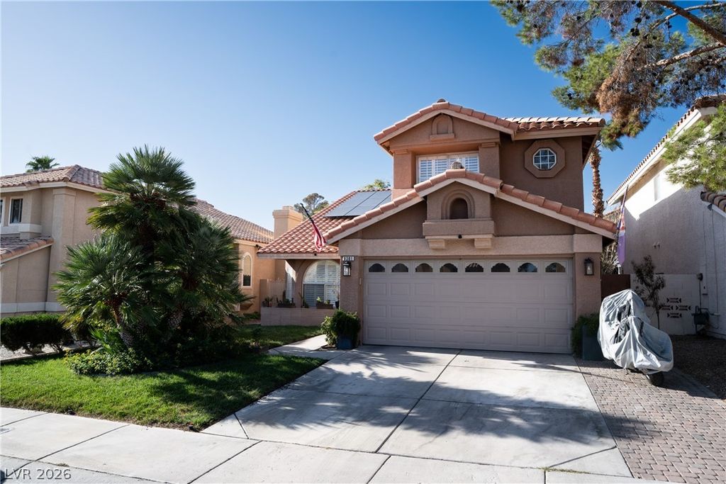 8301 Hollow Wharf Drive, Las Vegas, NV 89128 — photo 2