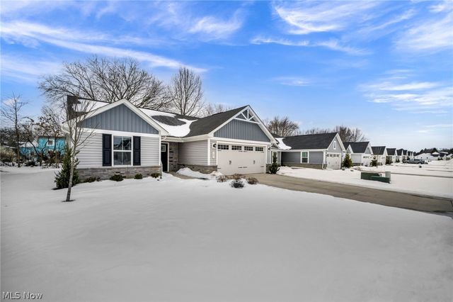 141 W Spring Drive, Elyria, OH 44035