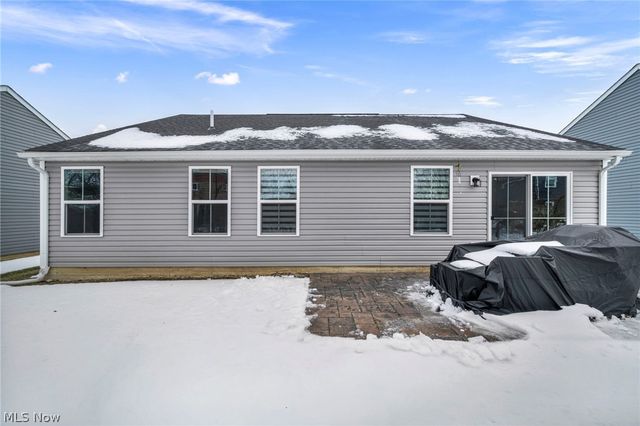 141 W Spring Drive, Elyria, OH 44035