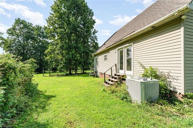 1416 Southmont Drive, Asheboro, NC 27205