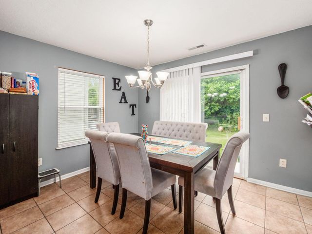 4027 Boyer Ridge Drive, Canal Winchester, OH 43110