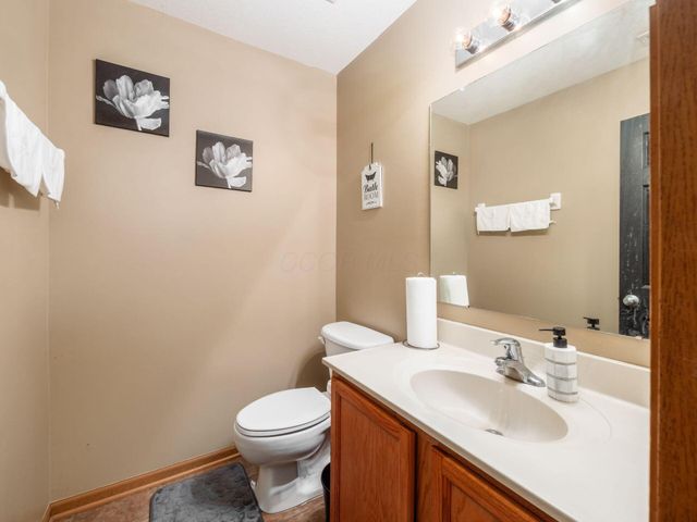 4027 Boyer Ridge Drive, Canal Winchester, OH 43110