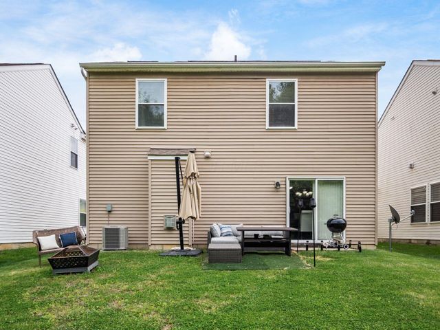 4027 Boyer Ridge Drive, Canal Winchester, OH 43110
