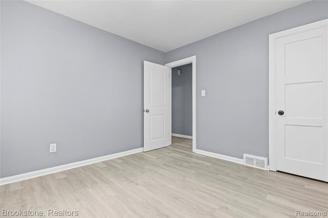 20214 Greeley Street, Highland Park, MI 48203