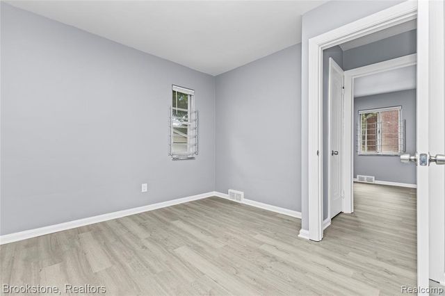 20214 Greeley Street, Highland Park, MI 48203