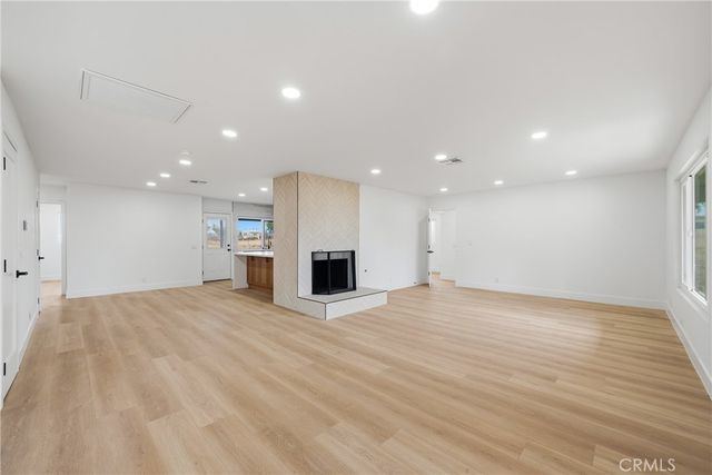 20950 Warren, Perris, CA 92570