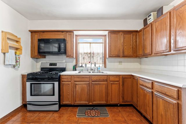 724 Junior Terrace, Elmhurst, IL 60126