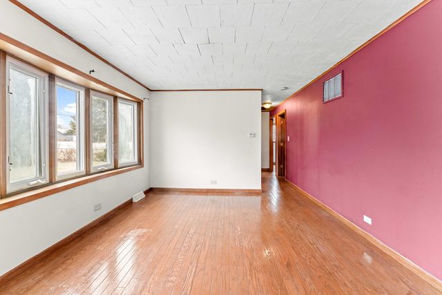 724 Junior Terrace, Elmhurst, IL 60126
