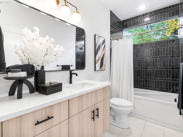 3560 N Haight Ave 6, Portland, OR 97227