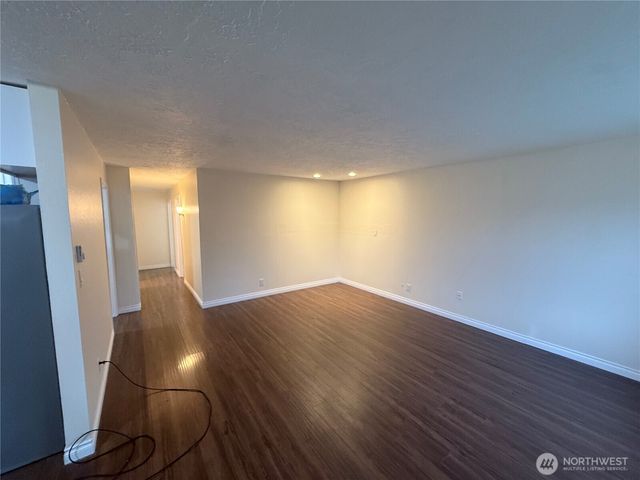 1211 N 1st AVE, Kelso, WA 98626