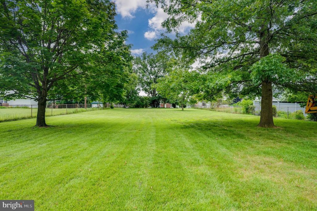 526 FLORIDA AVE, Reading, PA 19605