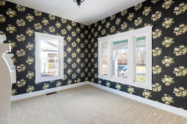 136 Riverside Dr, Bloomfield, KY 40008