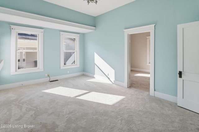 136 Riverside Dr, Bloomfield, KY 40008