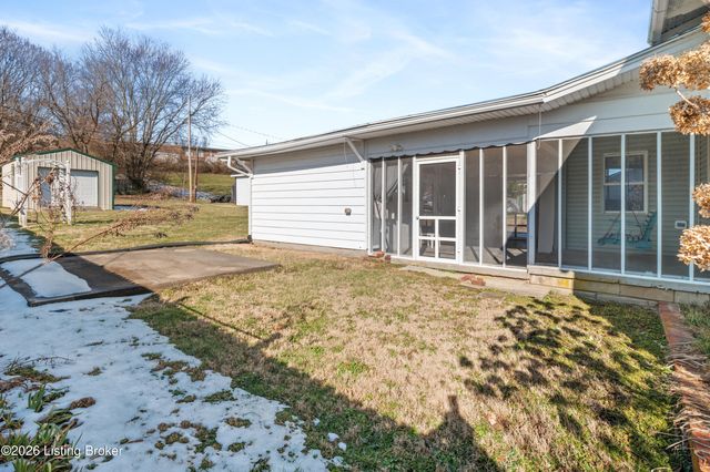 136 Riverside Dr, Bloomfield, KY 40008