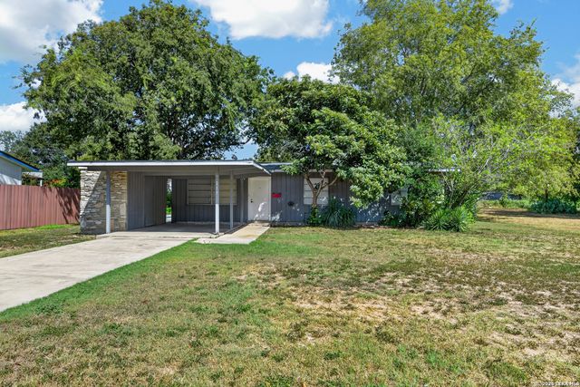 213 AVIATION AVE, Schertz, TX 78154