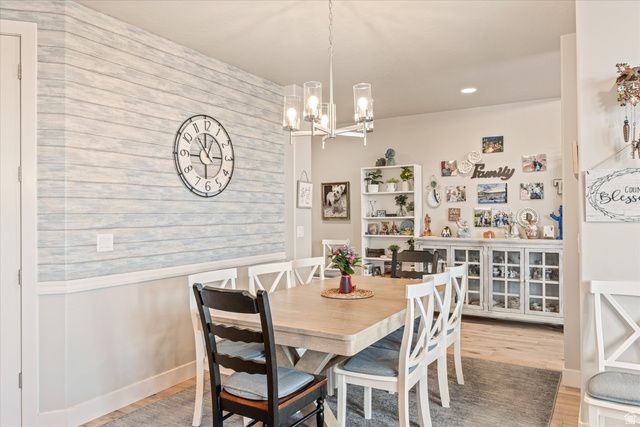 456 S SUBWAY, Hurricane, UT 84737