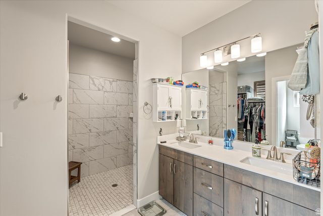 456 S SUBWAY, Hurricane, UT 84737