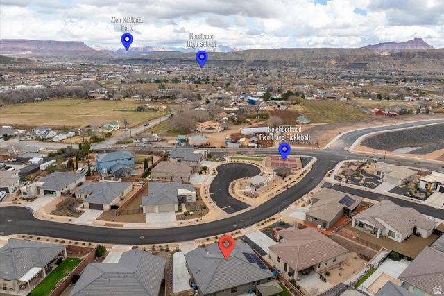 456 S SUBWAY, Hurricane, UT 84737