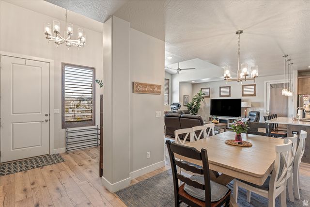 456 S SUBWAY, Hurricane, UT 84737