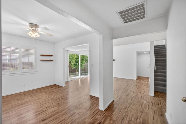 5200 Virginia Way, Sacramento, CA 95822