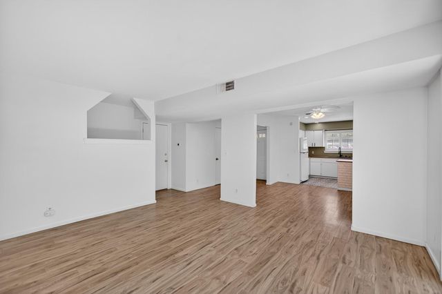 5200 Virginia Way, Sacramento, CA 95822