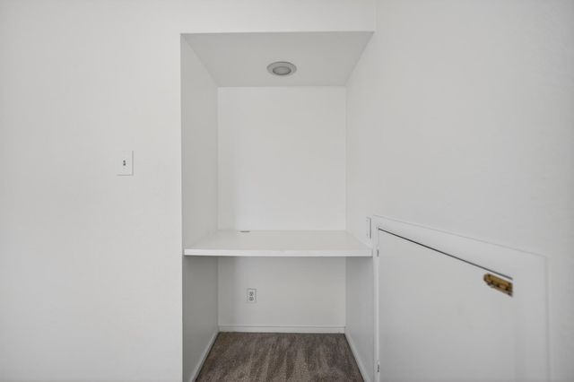 5200 Virginia Way, Sacramento, CA 95822
