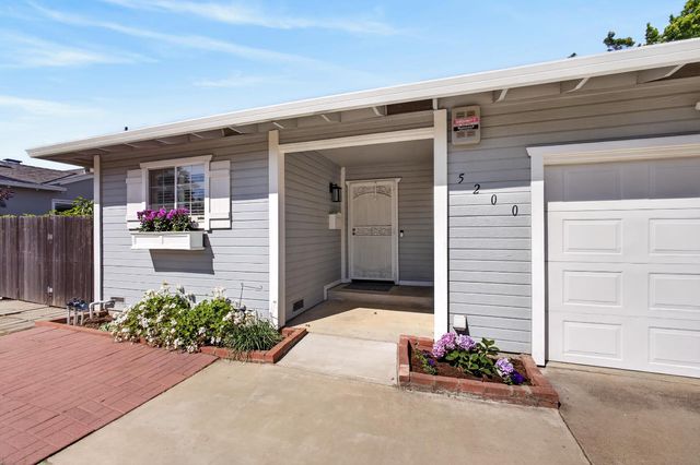 5200 Virginia Way, Sacramento, CA 95822