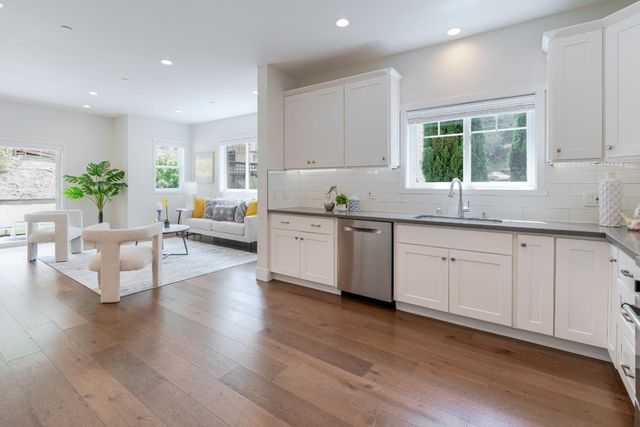 2902 San Juan Boulevard, Belmont, CA 94002