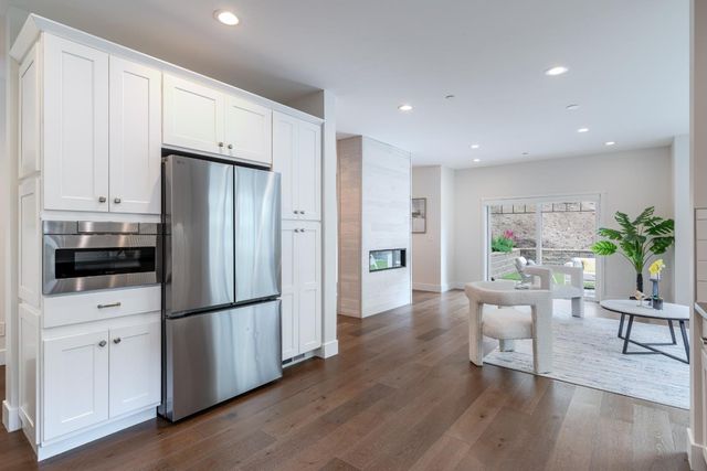 2902 San Juan Boulevard, Belmont, CA 94002