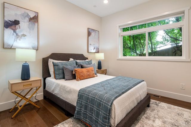 2902 San Juan Boulevard, Belmont, CA 94002