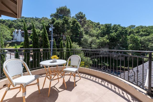 2902 San Juan Boulevard, Belmont, CA 94002