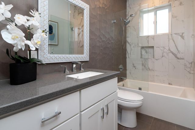 2902 San Juan Boulevard, Belmont, CA 94002