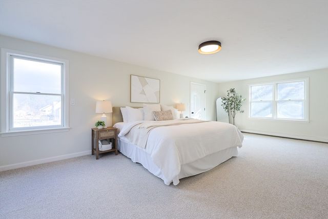 576 Reservoir St., Holden, MA 01520