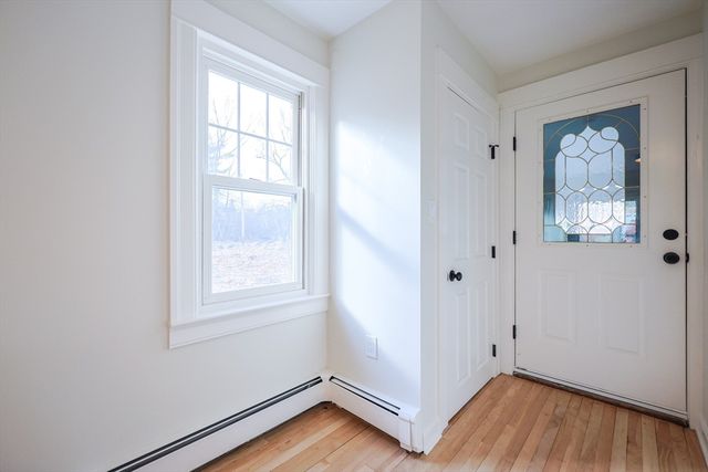 576 Reservoir St., Holden, MA 01520