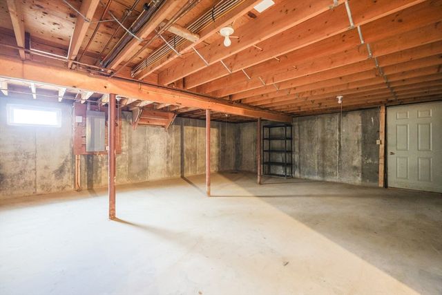 576 Reservoir St., Holden, MA 01520