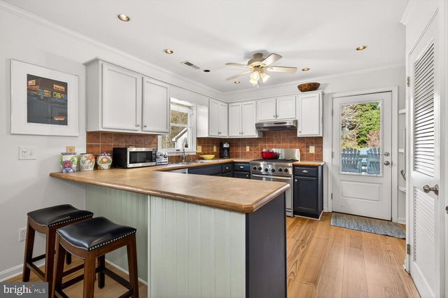 109 TILGHMAN ST, Oxford, MD 21654