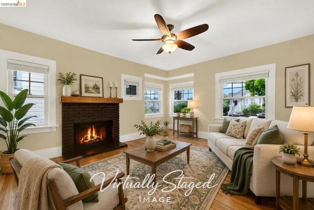 1043 47Th St, Emeryville, CA 94608